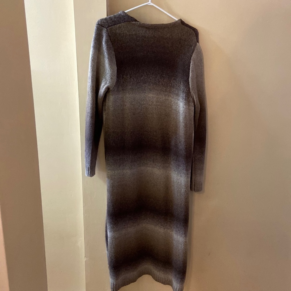Joseph A. Long sweater size medium - Picture 2 of 4